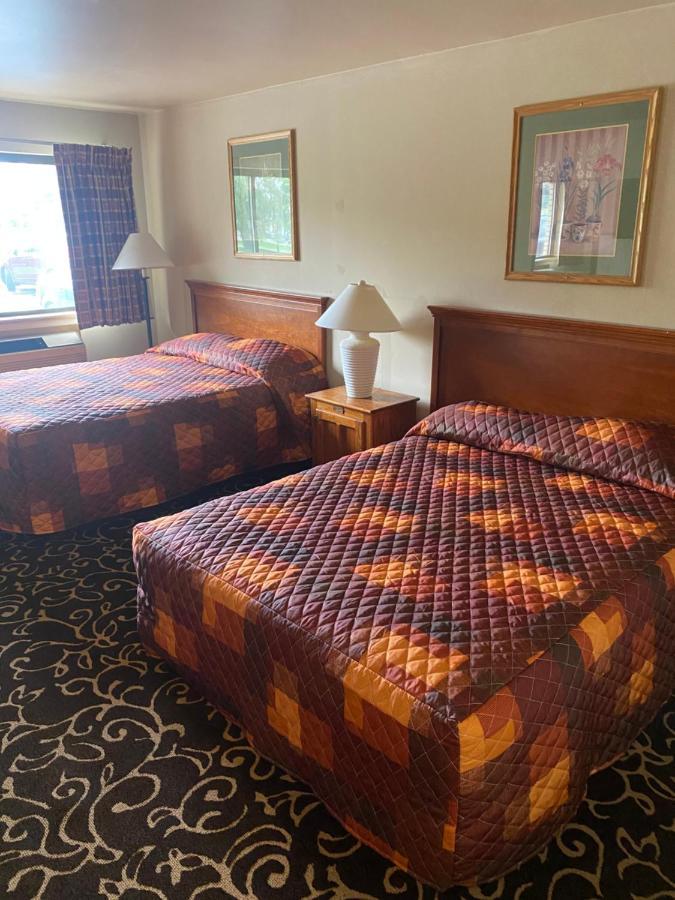 Malibu Inn Lake Delton Kültér fotó