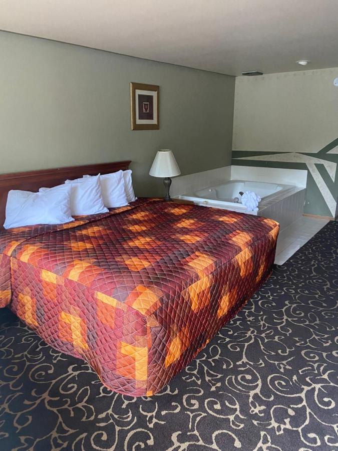 Malibu Inn Lake Delton Kültér fotó