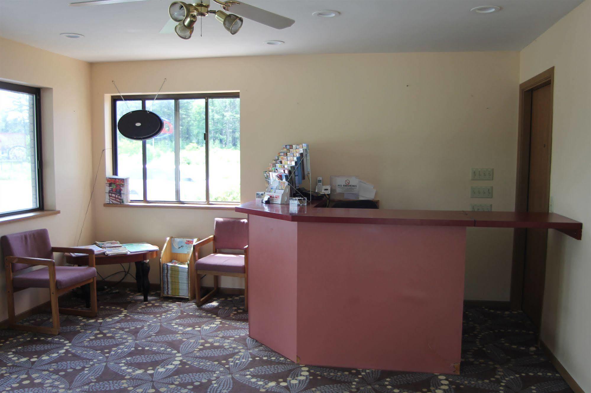 Malibu Inn Lake Delton Kültér fotó